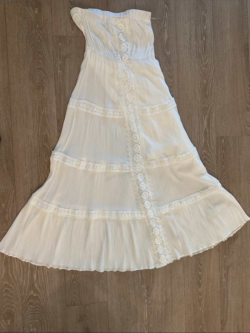 Justify White Strapless Lace-Trim Maxi Skirt - Picture 1 of 6